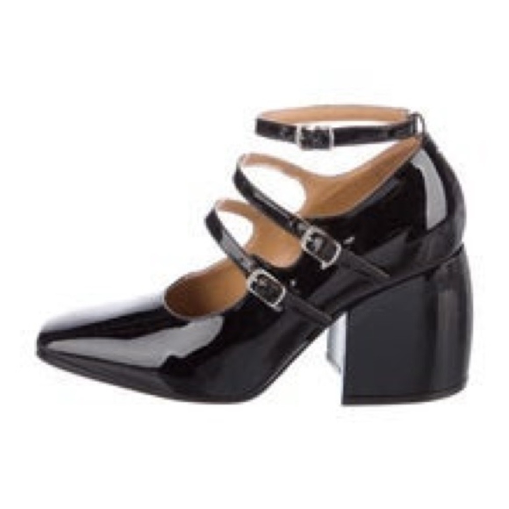 Maison Margiela Patent Leather Pumps Elegant Black Patent Leather Women's Heels